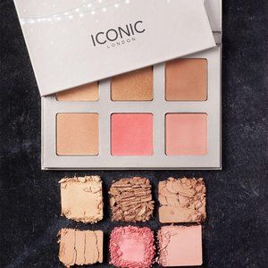 Ionic Blaze Chaser Face Palette